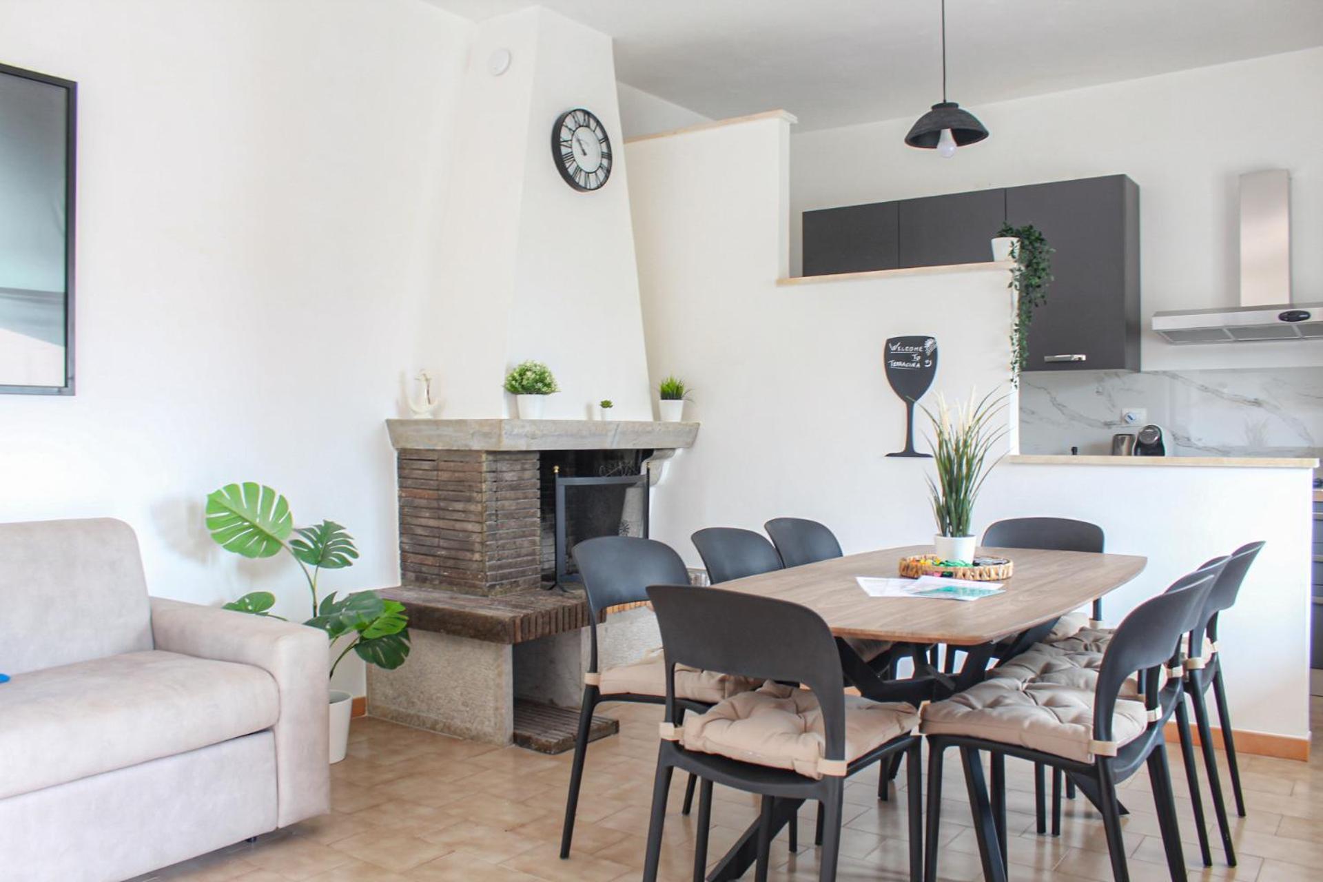 Villa 'villa Venere Superior' 50mt Sea-free Parking-garden *